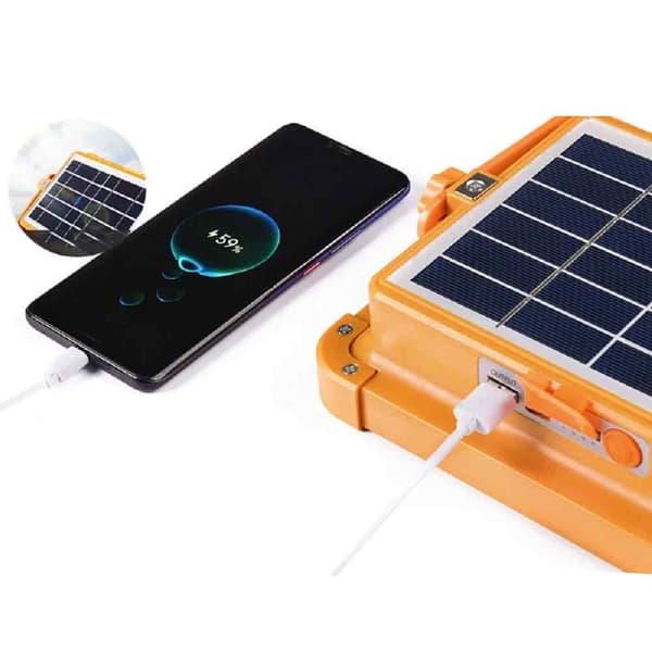 KANNETTAVA AURINKOHALOGEENIAKKU 150 W TEHOKAS JA SUUREKAPASITEETTINEN AKKU