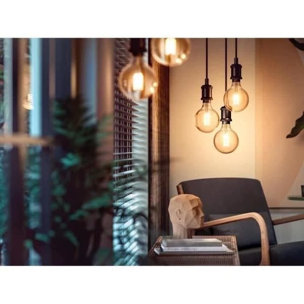 Philips Hue White Ambiance, E27-filament G93 Globe Smart LED-lampa, Bluetooth, Fungerar med Alexa, Google Home och Homekit