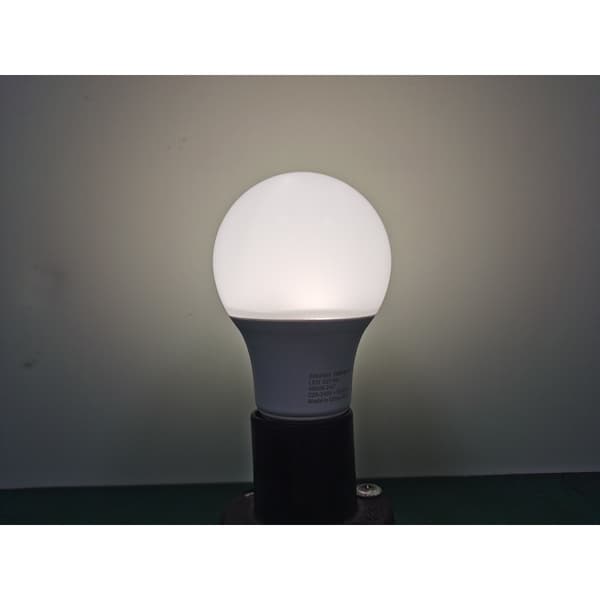 Namron LED Pære Sensor 10,7W E27 4000k