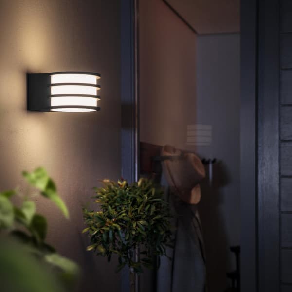 Philips Lucca HUE Outdoor hvid - smart væglampe
