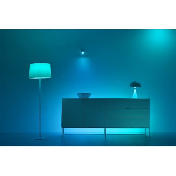 WiZ smartlampa, E27, opalglas, RGBW - alla färger och nyanser av vitt ljus, Wi-Fi, 470 lm