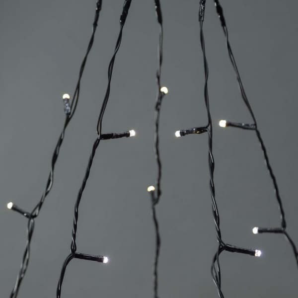 Nedis SmartLife -flagstangens lysskinne, 200 LED, nuancer af hvidt lys, WiFi, 5 x 4 m.