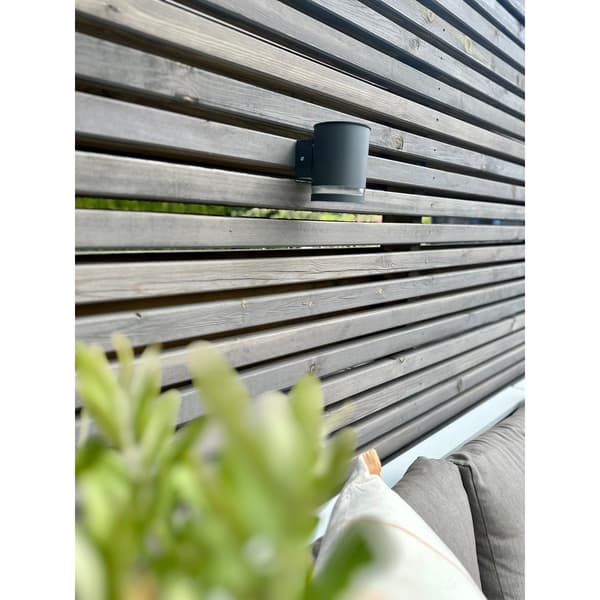 J&EL Solar Vegglampe Sort