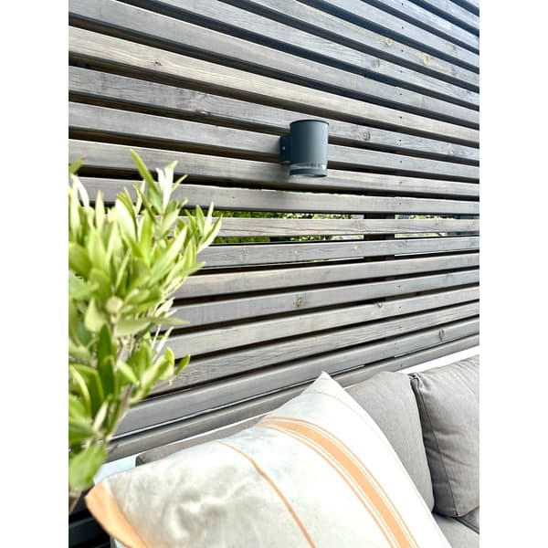 J&EL Solar Vegglampe Sort