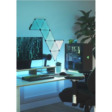 Nanoleaf Shapes Black Triangles Starter Kit (9 paneler) Nanoleaf | Former Black Triangles Starter Kit (9 paneler) | 42 W | Trådløst internet