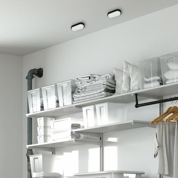 Davo Oval 8W 4000K IP64 Black Channel Fixture