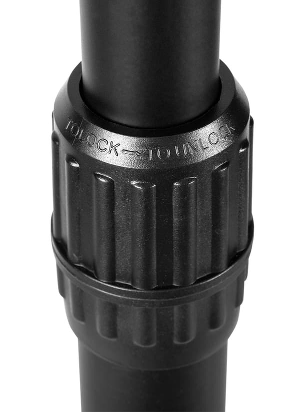 Enkelt spotlight 30W SMD LED 2550lm 230V på et 1,8m stativ