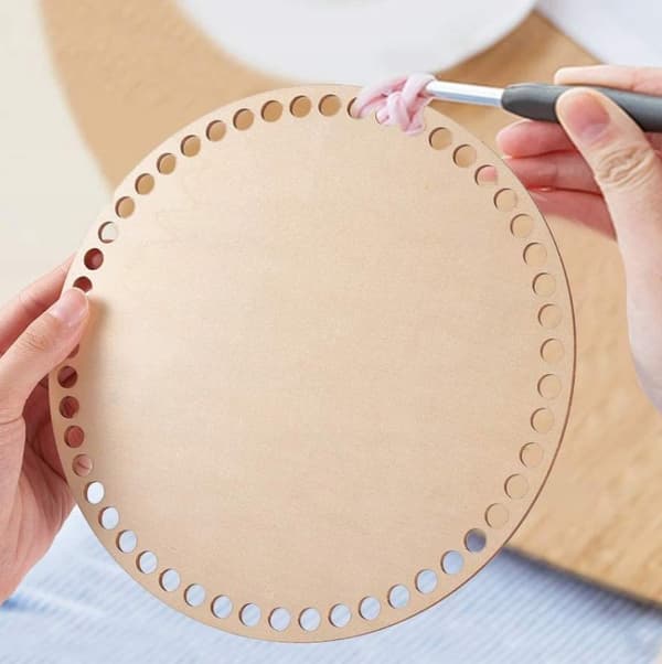 Leipäkorin pohja vanerista CIRCLE 10cm virkkaa