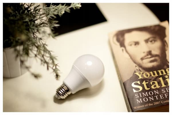 LED pære E27 A65 6W=45W 2835 SMD 714lm CCD