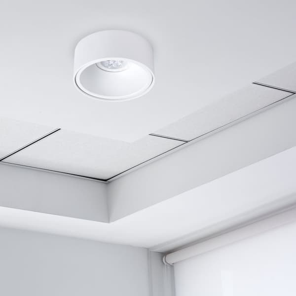 Bali Round White Flush Mount