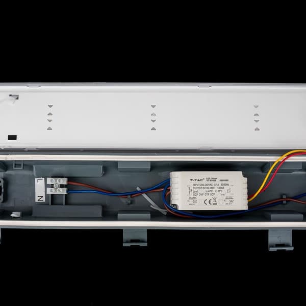 LED hermetisk armatur V-TAC M-SERIE VT-60018 60cm 18W 120Lm/W 4000K 2160lm (SKU 2120211) Grå