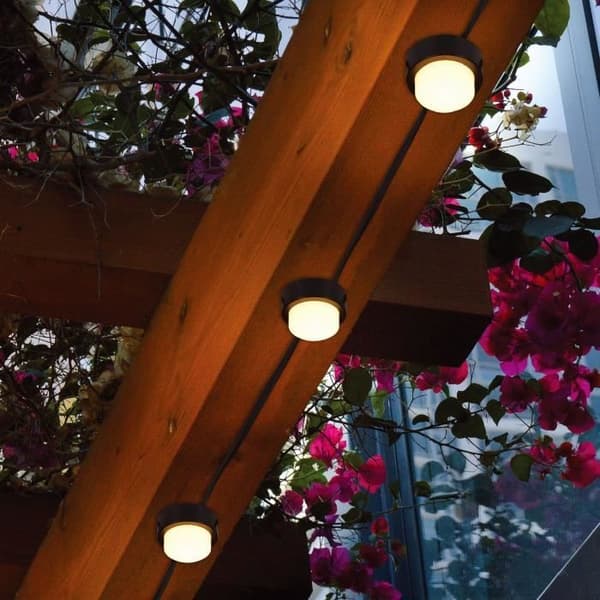 10 minikokoista aurinkokennolla toimivaa kohdevaloa - LUMISKY - SOLIRAY - 12 m - Lämmin valkoinen LED - Tiemerkinnät