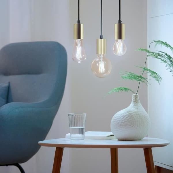 WiZ Starter Kit 2 Edison Smart Pærer Variabel Hvid E27 50W + Fjernbetjeningslysdæmper