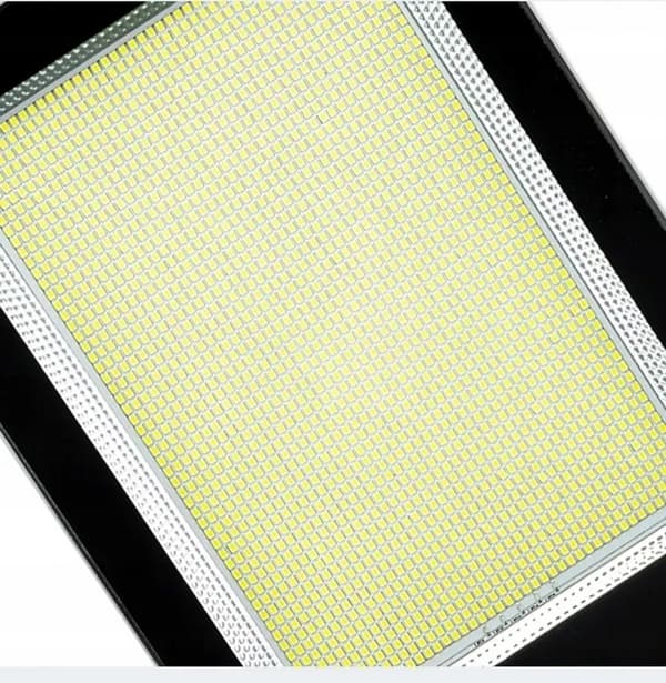 TEHOKAS LED-AURINKOVALAISIN 2200 W HÄMÄRÄTUNNISTIMELLÄ KATULLA VOGLER VÖGLER VP