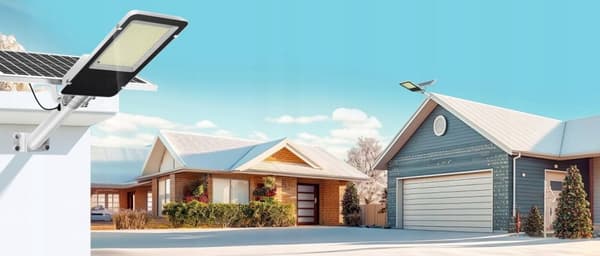 KRAFTFULL LED-SOLCELLAMPA 2000W SKYMNINGSSENSOR GATUTRÄDGÅRD VOGLER