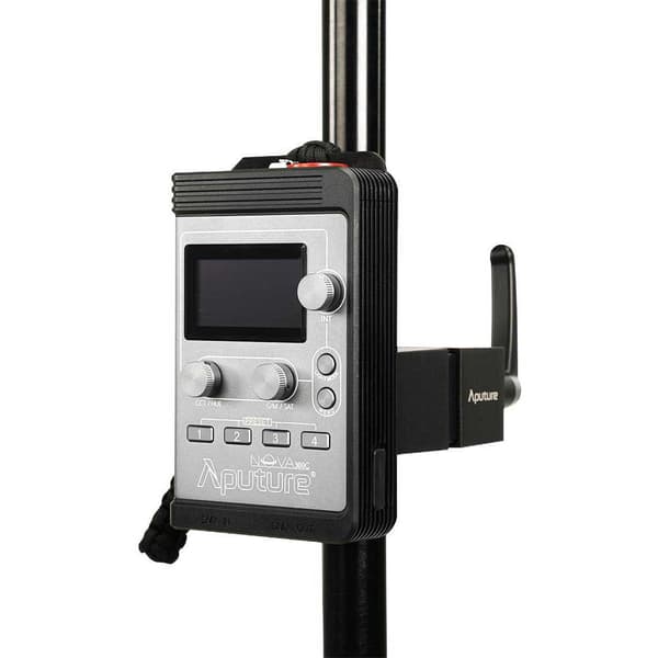 Aputure Nova P300c Led-valonheitin Musta