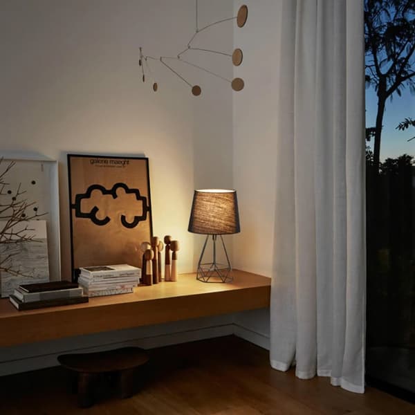 LED-pære E27 7W = 60W 806lm 4000K Neutral PHILIPS