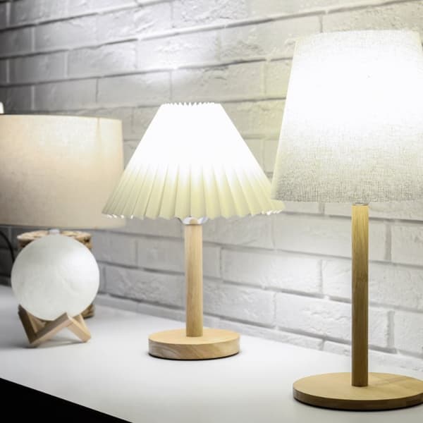 LED-pære E14 7W = 60W 806lm 4000K Neutral PHILIPS