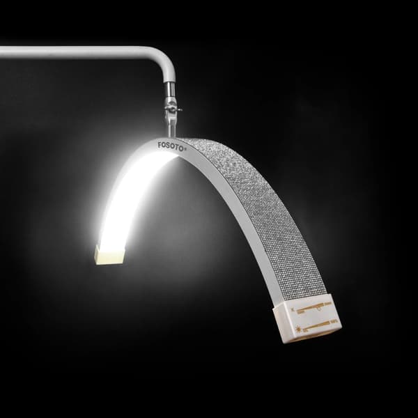 FOSOTO Valokuva LED Puolikuun Valo, 45W Teho, 3200-5600K Säädettävä Väri lämpötila,valkoinen FT-Y16