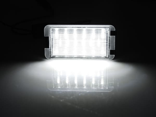Rekisterikilpien LED-valot SEAT IBIZA / CORDOBA / LEON / ALTEA / AROSA / TOLEDO LED