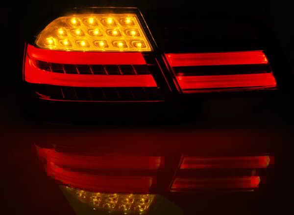 Baglygter BMW E92 09 06-03 10 RØD SMOKE LED STRIBE