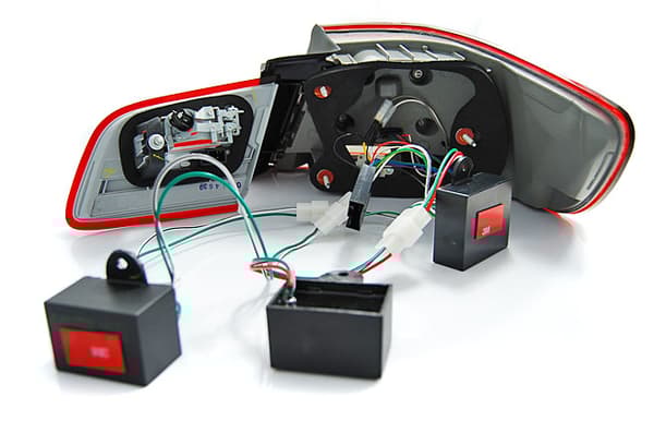 Baglygter BMW E92 09 06-03 10 RØD SMOKE LED STRIBE
