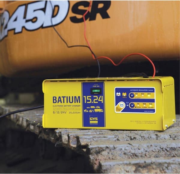 GYS automatisk oplader BATIUM 15,24 6 V, 12 V, 24 V 22 A 22 A (024526)