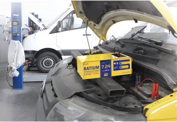 GYS Batium 7-24 fuldautomatisk batterilader 6,12 og 24 volt