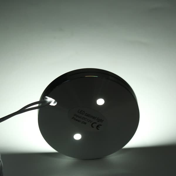 2kpl Matkailuautojen sisävalot Super ohuet LED-kattovalot DC12V 2.5W 180LM Täysalumiininen asuntovaunuvalo 6000K valkoinen