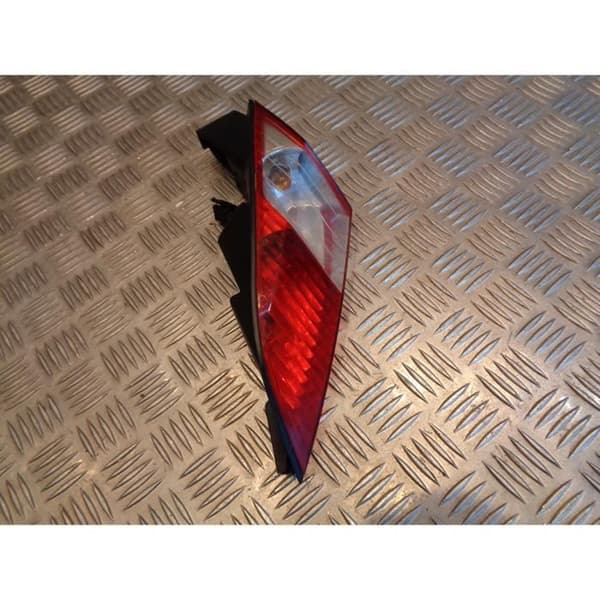 vänster bak blinkers skoter peugeot 125 satelis j2aaba j2aaaa- USED