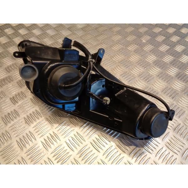 optisk strålkastare fram höger blinkers skoter peugeot 125 satelis j2aaba- USED