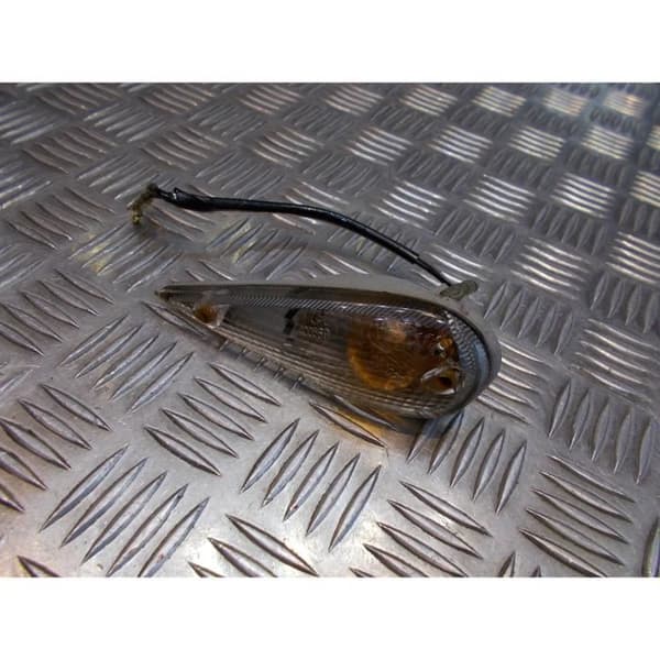 vänster framblinker avg scooter tgb 50 hawk- USED