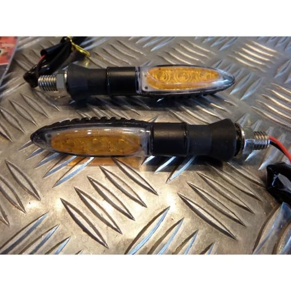 set med 2 univesel LED-blinkljus anpassningsbar skoter motorcykel 2 hjul fyrhjuling