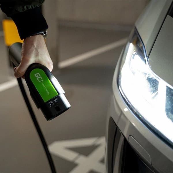 EV Type 2 7,2kW 5m kabel til opladning af Tesla Model 3/S/X, Leaf, i3, ID.3, e-208, e-Up!, Citigo iV, Kona.