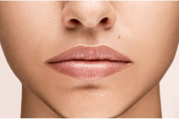 Lip Balm Collistar Rossetto Puro Nº 000 Universale