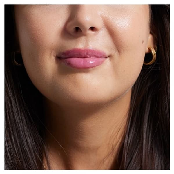 Tonat läppbalsam - GOSH - 006 Berry - SPF 15 - Vegan - Optimal återfuktning