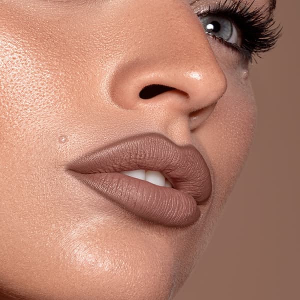 MIA MAKEUP - SWIPE LIP STYLER