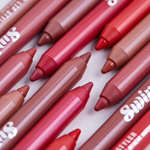 MIA MAKEUP - SWIPE LIP STYLER