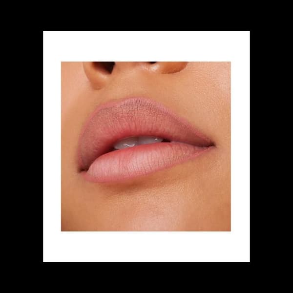 Läpppenna - ESSENCE - 03 Soft Beige - 8H Matte Comfort - Vattentät - Vegansk