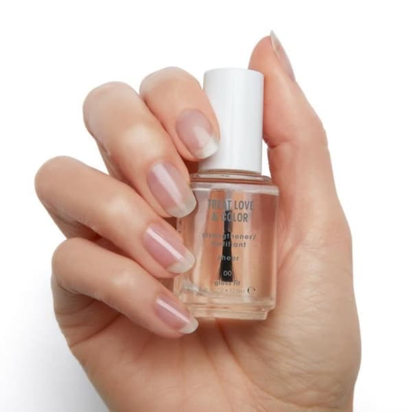 Essie Treat love &amp; Color stärkande färgbehandling - 00 Gloss Fit