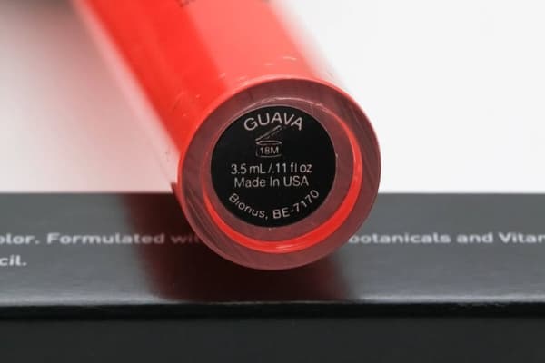 Youngblood® Lipgloss Guava 3.5 ml