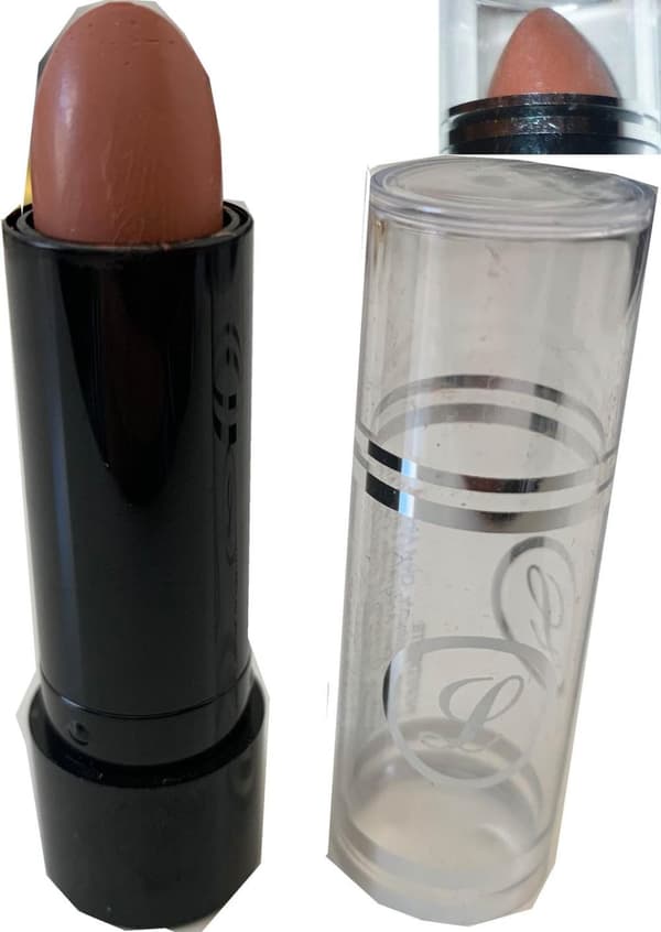 Laval Fashion Moisture LipstickCafe Au lait CDON