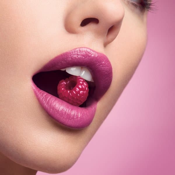 Covergirl Colorlicious Lipstick - 335 Tantalize