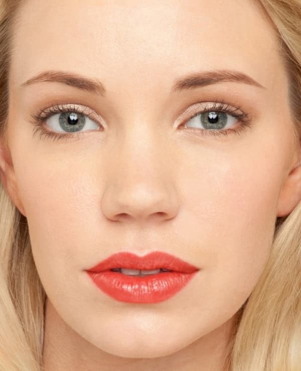 Revlon Super Lustrous Creme Lipstick -  674 Coralberry