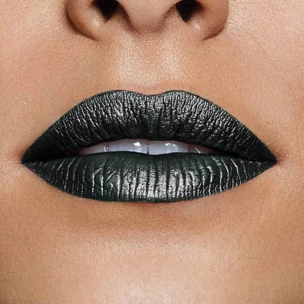 130 Labyrinth ( Blue ) - Metallic MATTE Liquid Lipstick av Gemey Maybelline