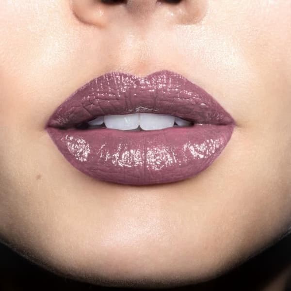 Revlon Super Lustrous Läppstift nr 463 Sassy Mauve 4,2g