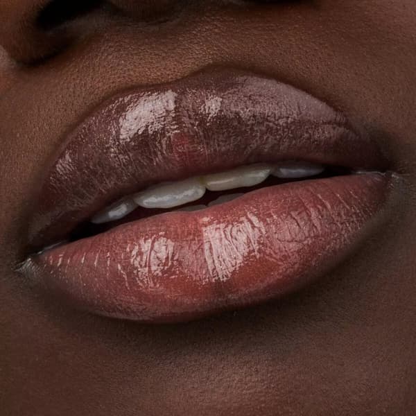 Sävyttävä huulivoide Catrice Marble-Licious Nº 030 Don't Be Shaky 4 ml
