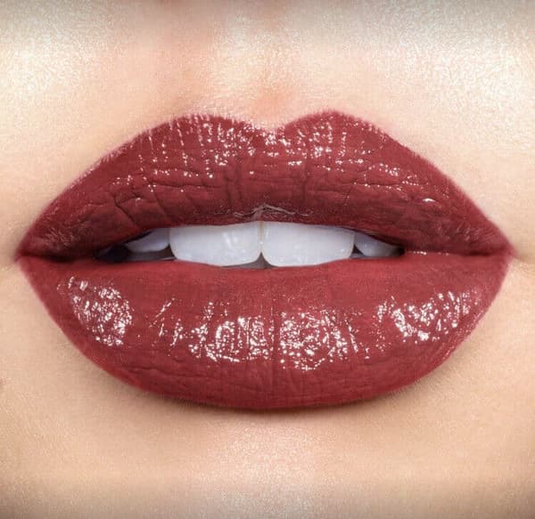 Revlon Super Lustrous Crème Lipstick - 525 Wine with Everything