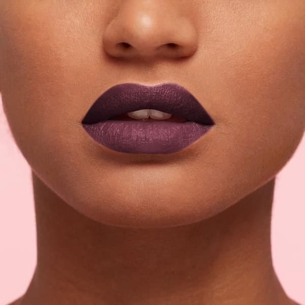L'Oréal Paris Infallible Ultra-Matte Liquid Lipstick 830 Blackcurrant Crush