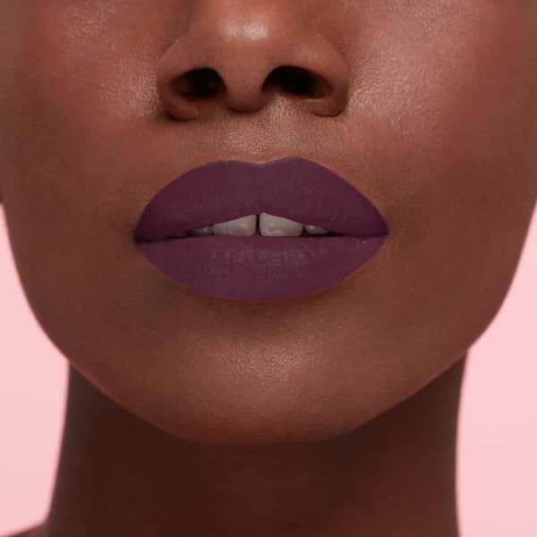 L'Oréal Paris Infallible Ultra-Matte Liquid Lipstick 830 Blackcurrant Crush
